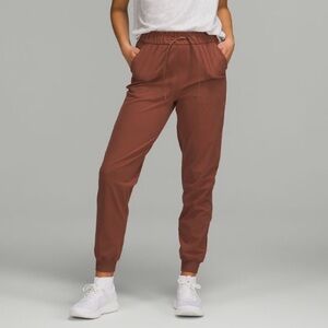 Lululemon Stretch High Rise Jogger NWT